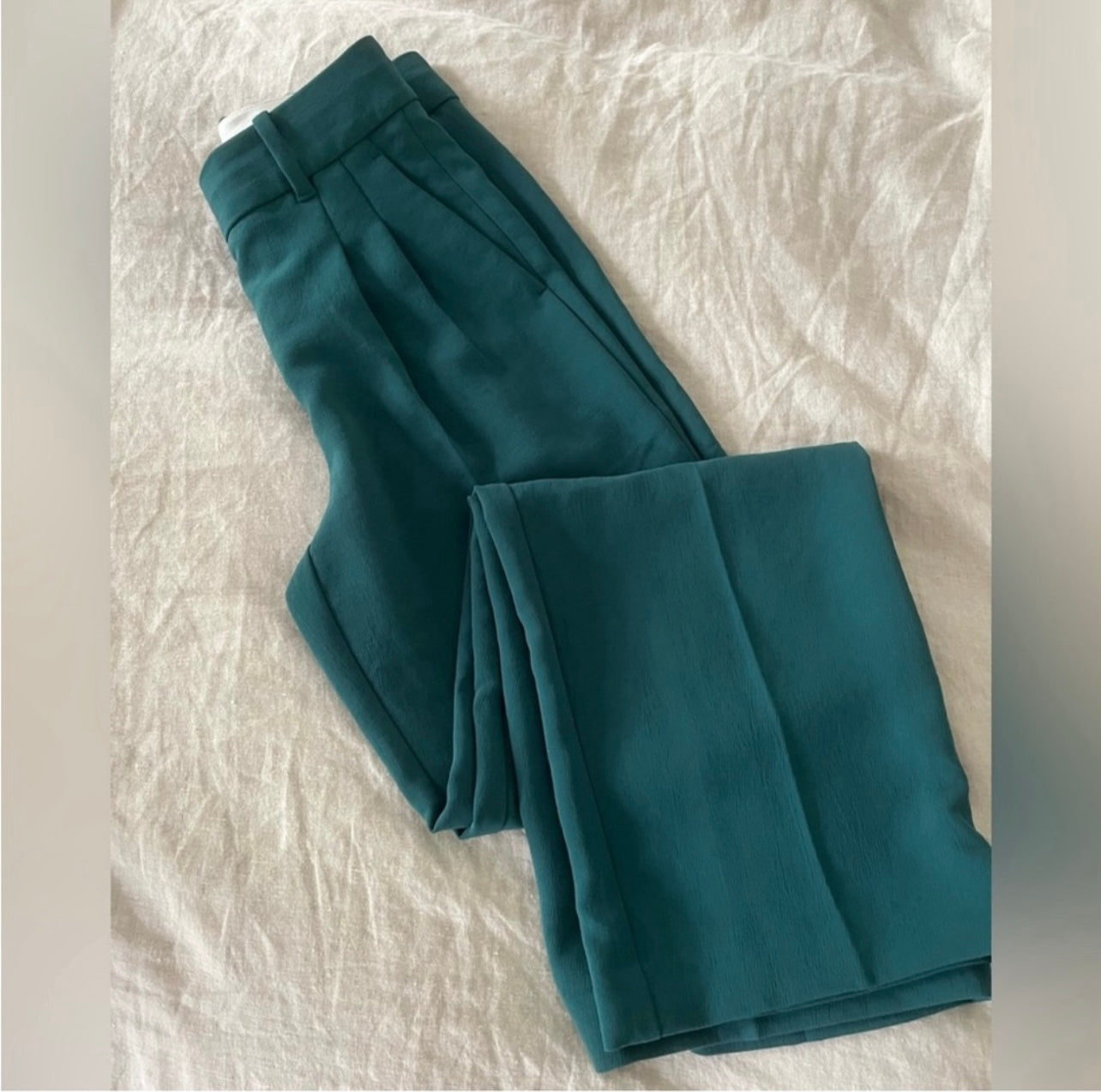 Aritzia Effortless Pants Adventurine