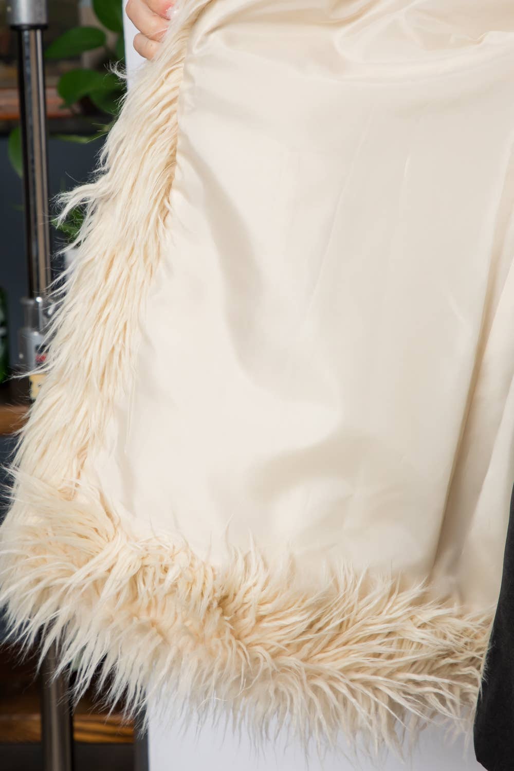 Shaggy Fur Open Front Mid Length Jacket: Ivory / M